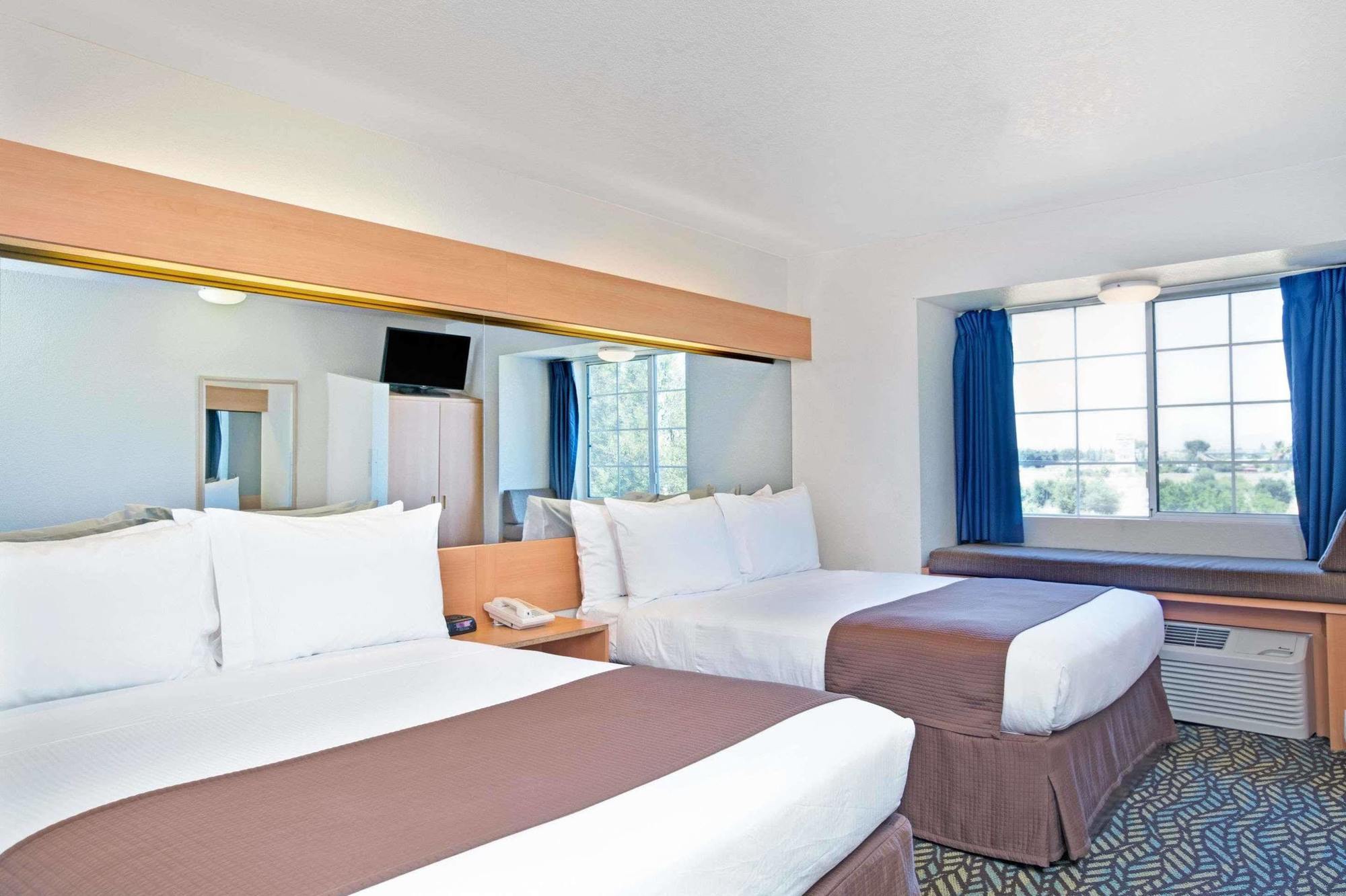 Microtel Inn & Suites, Morgan Hill Kültér fotó